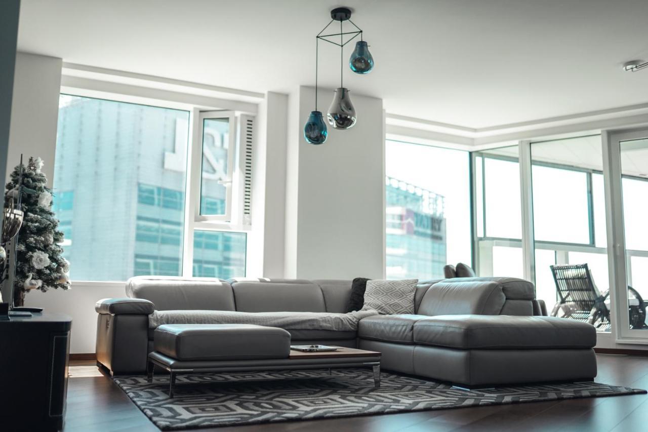 Voir Apartment Братислава Экстерьер фото